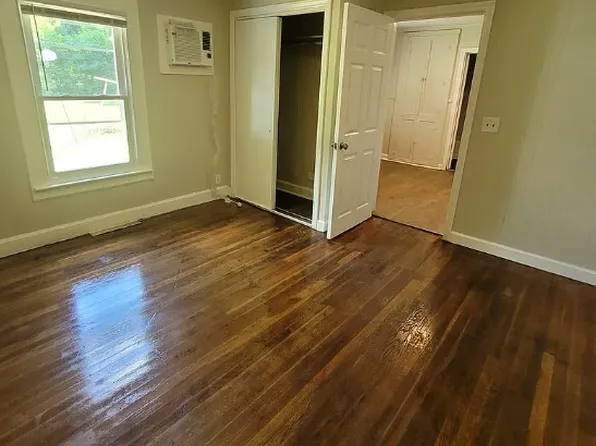 320 Amhurst Ave APT A, High Pt, NC 27260
