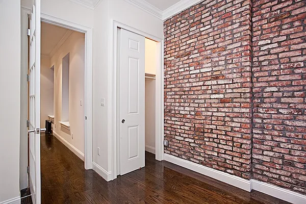 Rented by Dallien Realty Limited Liability Company | media 43