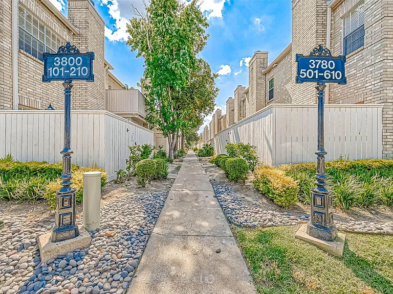 3780 Tanglewilde St #604 — Photo 44