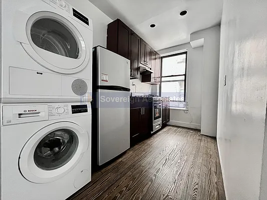 Rented by Sovereign Associates | media 16