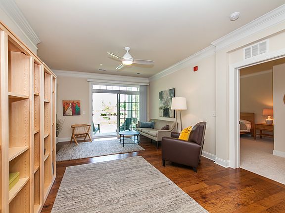 5th image of 15211 Royal Crest Dr Unit 103