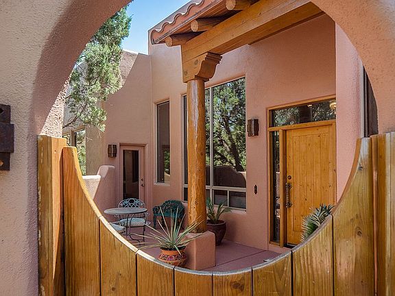 FENCED COURTYARD ENTRY