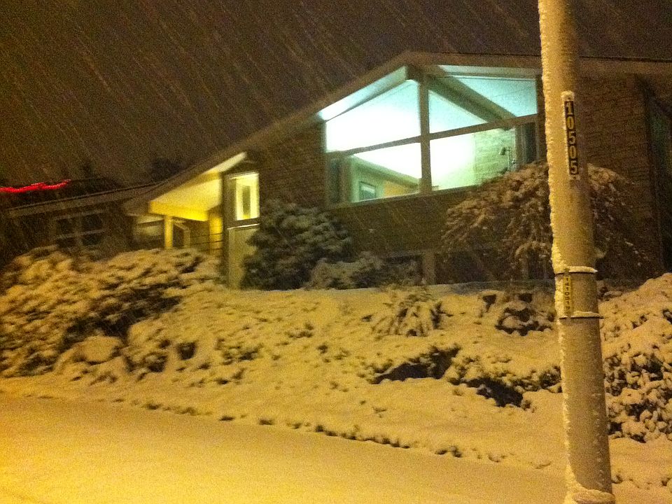 1st image of 10551 11th Ave NW