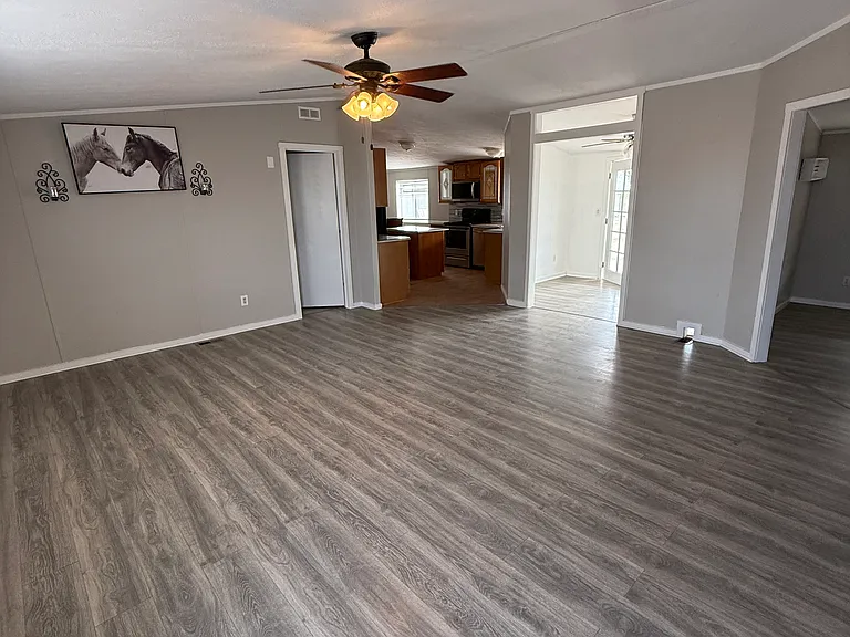 3107 E Lakeland Dr — Photo 14
