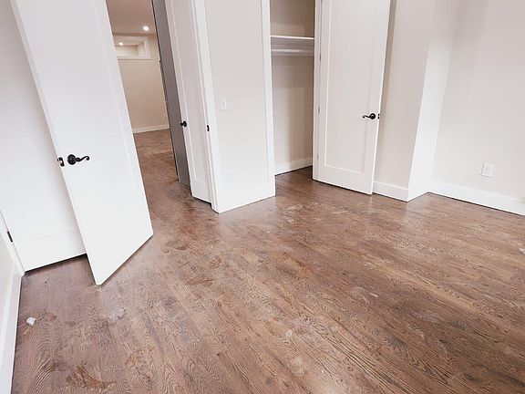 4th image of 526 Mercer St #206