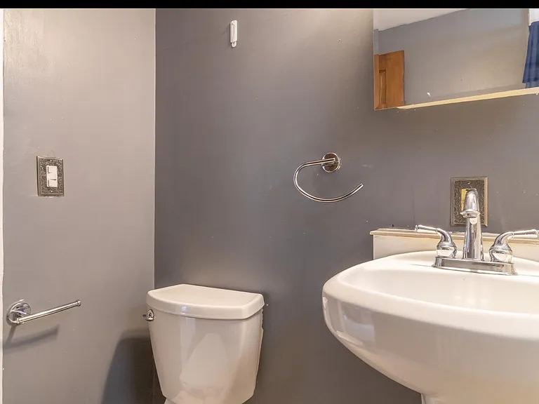 87 Cumberland St #4 — Photo 8