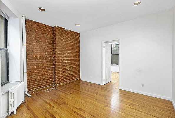 1st image of 424 E 75th St #2B