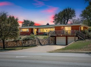 825 Golf Ave, Kerrville, TX 78028