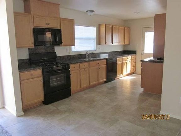 3rd image of 20828 Clark St
