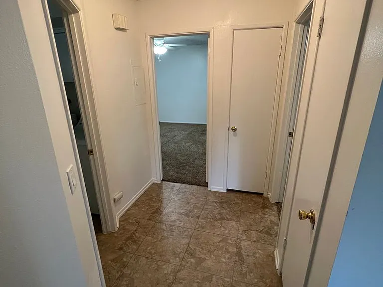 25283 Shepardson Dr — Photo 10