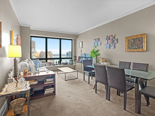 530 E 76th St APT 19C, New York, NY 10021