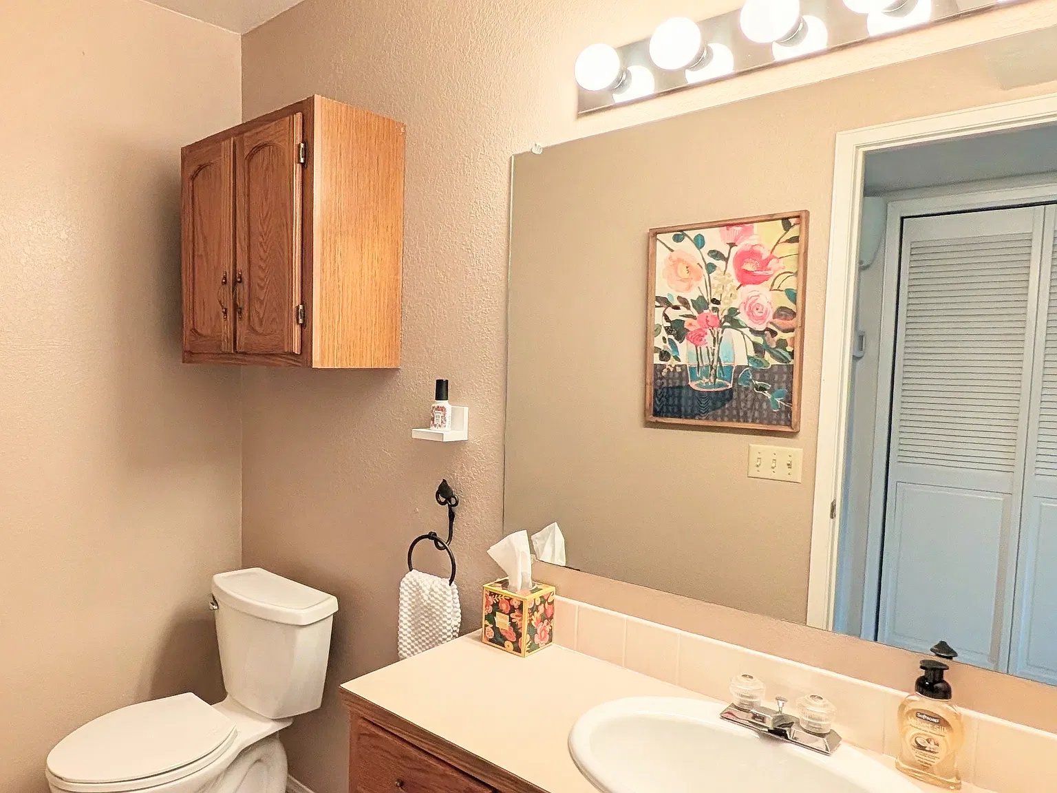 3 bed, 1.5 bath, 1356 sqft, $2,000 — Photo 3