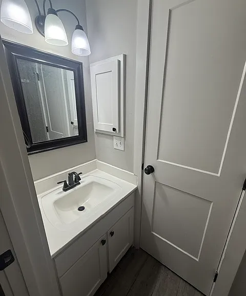 305 N. Montevideo Ave. - 4 — Photo 4