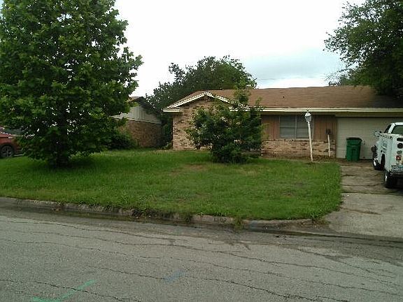 4th image of 1409 Alpine Dr