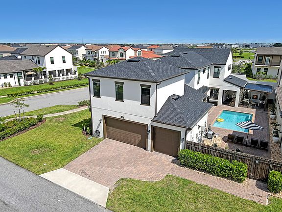 3rd image of 2294 Pravny Ln