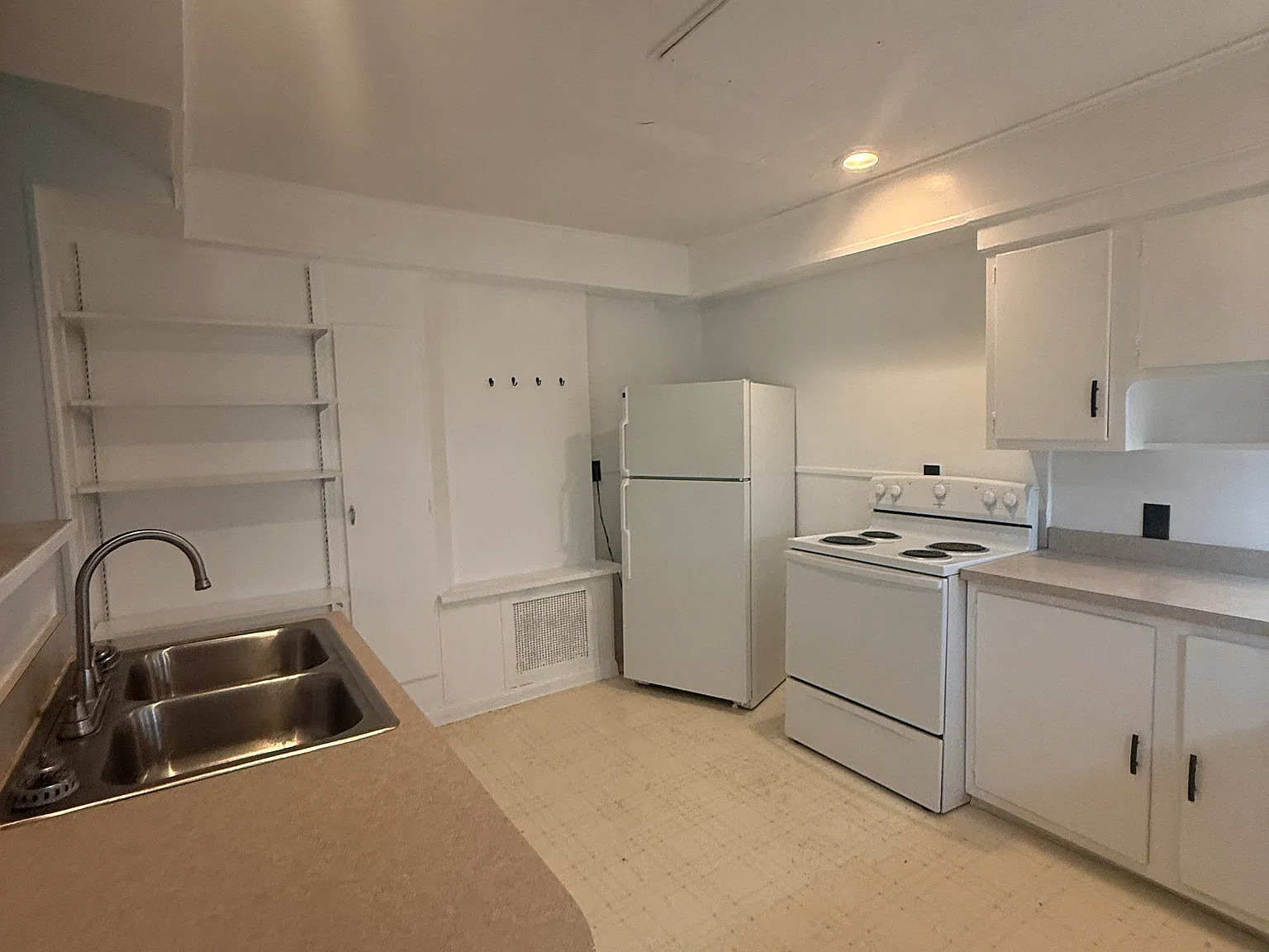 1 bed, $750 — Photo 2