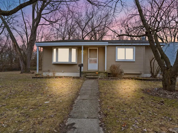 26805 Vassar Ave, Redford, MI 48240