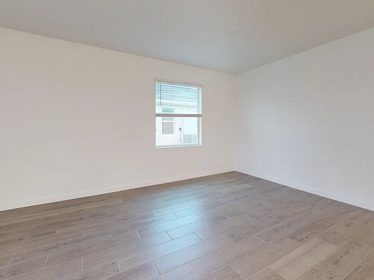 7913 Lakes Edge Ln — Photo 12