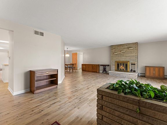 2nd image of 136 Country Club Dr