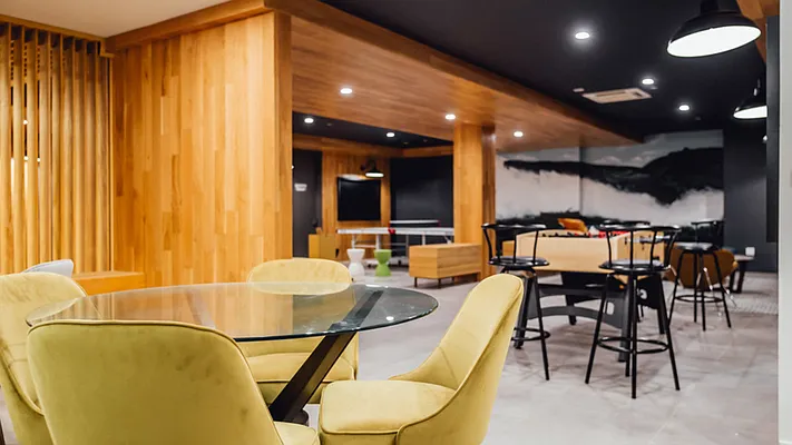 Rented by Nooklyn NYC LLC | media 17