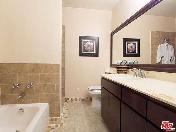 2nd image of 11656 Montana Ave APT 207