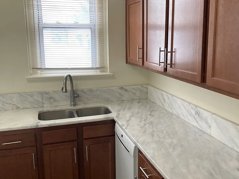 1579 Parsons Pl #6 — Photo 8