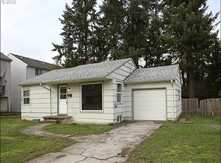 8639 NE Russell St, Portland, OR 97220