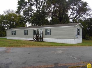121 S High St, Houstonia, MO 65333