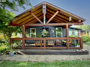 1344 S St, Springfield, OR 97477