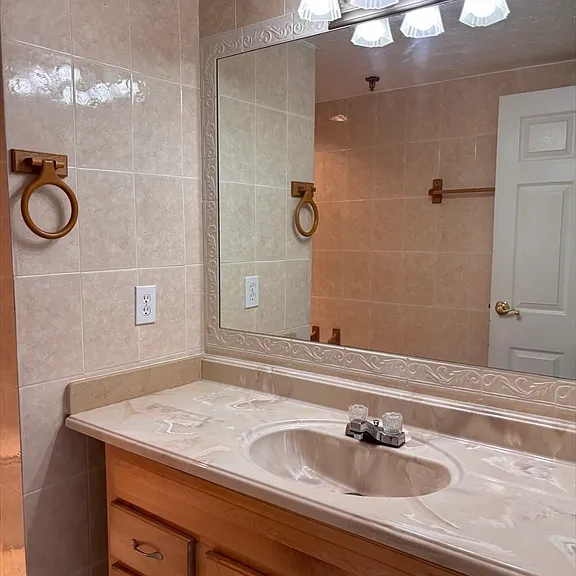 200 Cove Way #318 — Photo 27