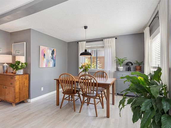 5th image of 3054 Millgrove St