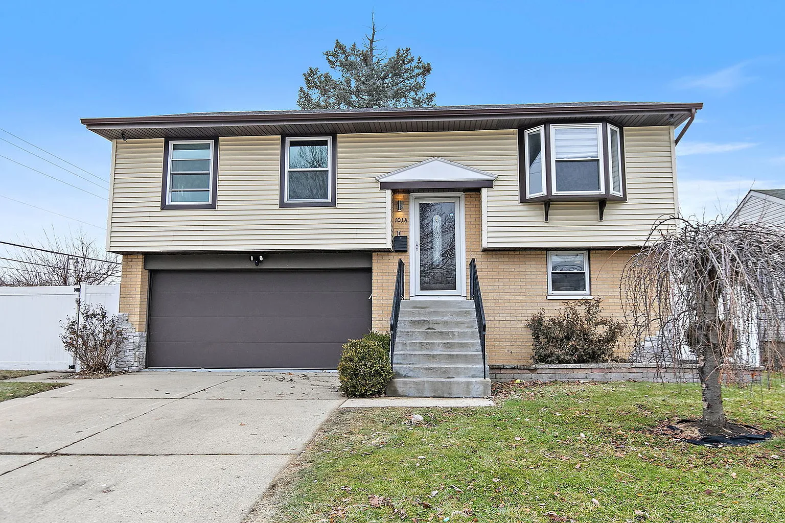 1014 Vine St photo 1
