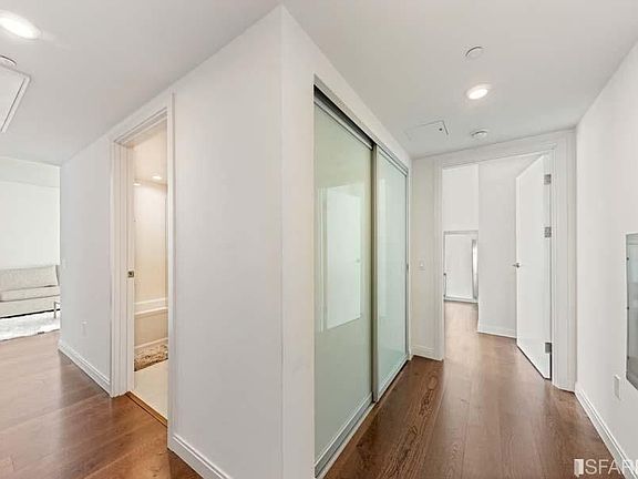 5th image of 555 Fulton St #501