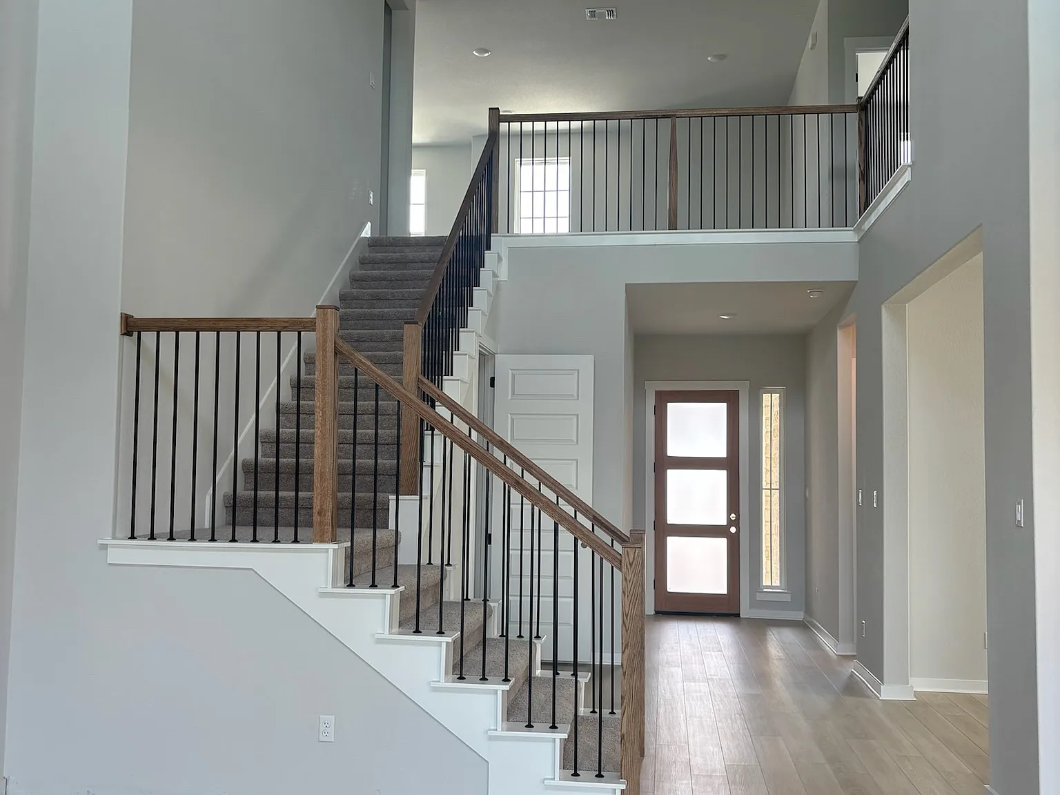 Western View Dr, Georgetown — Photo 2