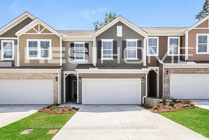 3 bed, 2.5 bath, 1833 sqft, $1,955 — Photo 1