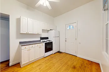 700 W Schubert Ave #1R — Photo 23
