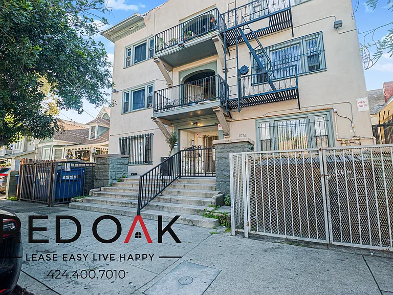 1026 W 22nd St #4 — Photo 13