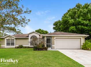 708 Prospect Ave, Lehigh Acres, FL 33972
