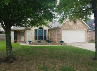 128 Buckskin Dr, Waxahachie, TX 75167