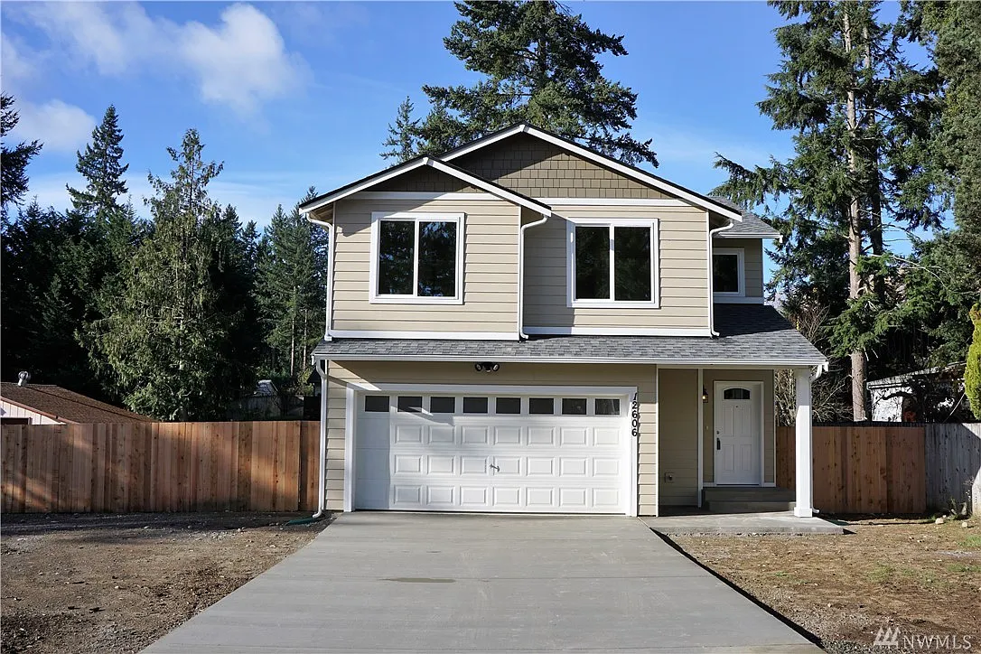 11510 199th Ave E photo 1