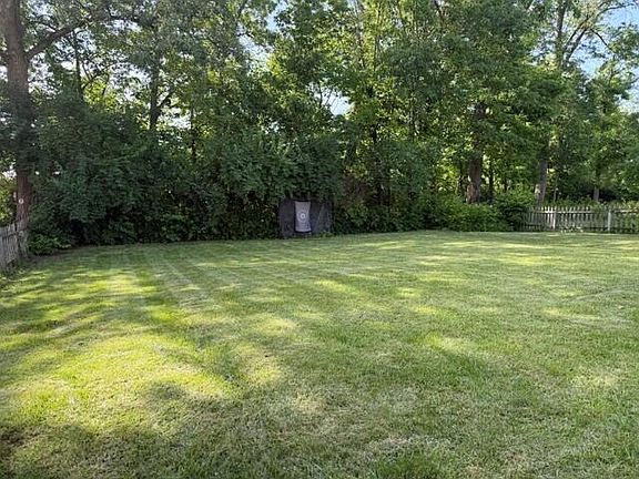 2nd image of 2269 Brookbank Dr