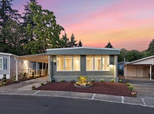 570 N 10th Ave UNIT 110, Cornelius, OR 97113