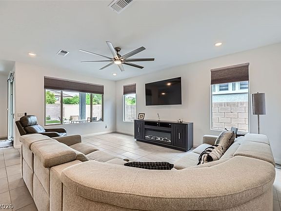4th image of 6519 Summershade St
