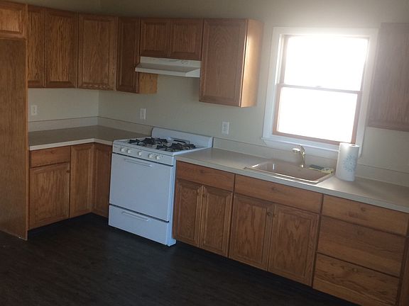 4th image of 449 Alter Ave #A