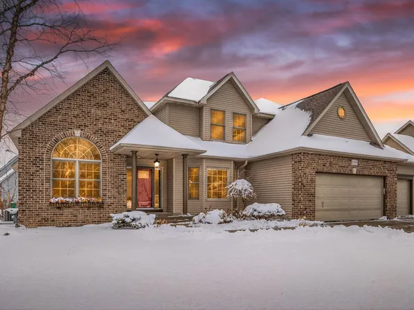 21183 Ivory Ln, Lakeville, MN 55044
