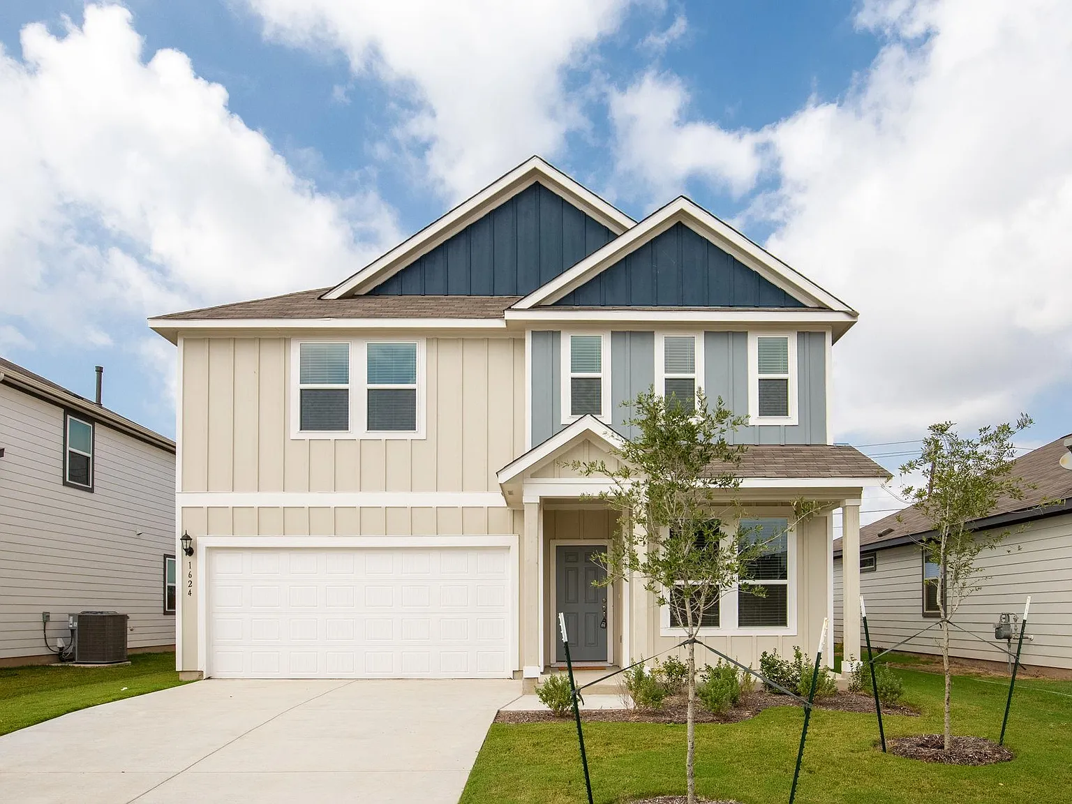 3 bed, 2.5 bath, 2076 sqft, $2,250 — Photo 2