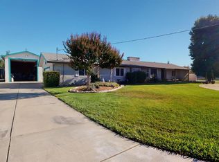19464 E Oakwood Rd, Stockton, CA 95215