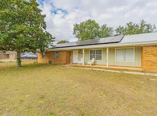 3083 Skyline Dr, Crestview, FL 32539