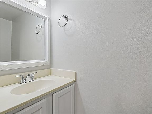 5th image of 318 Lake Marina Dr #115