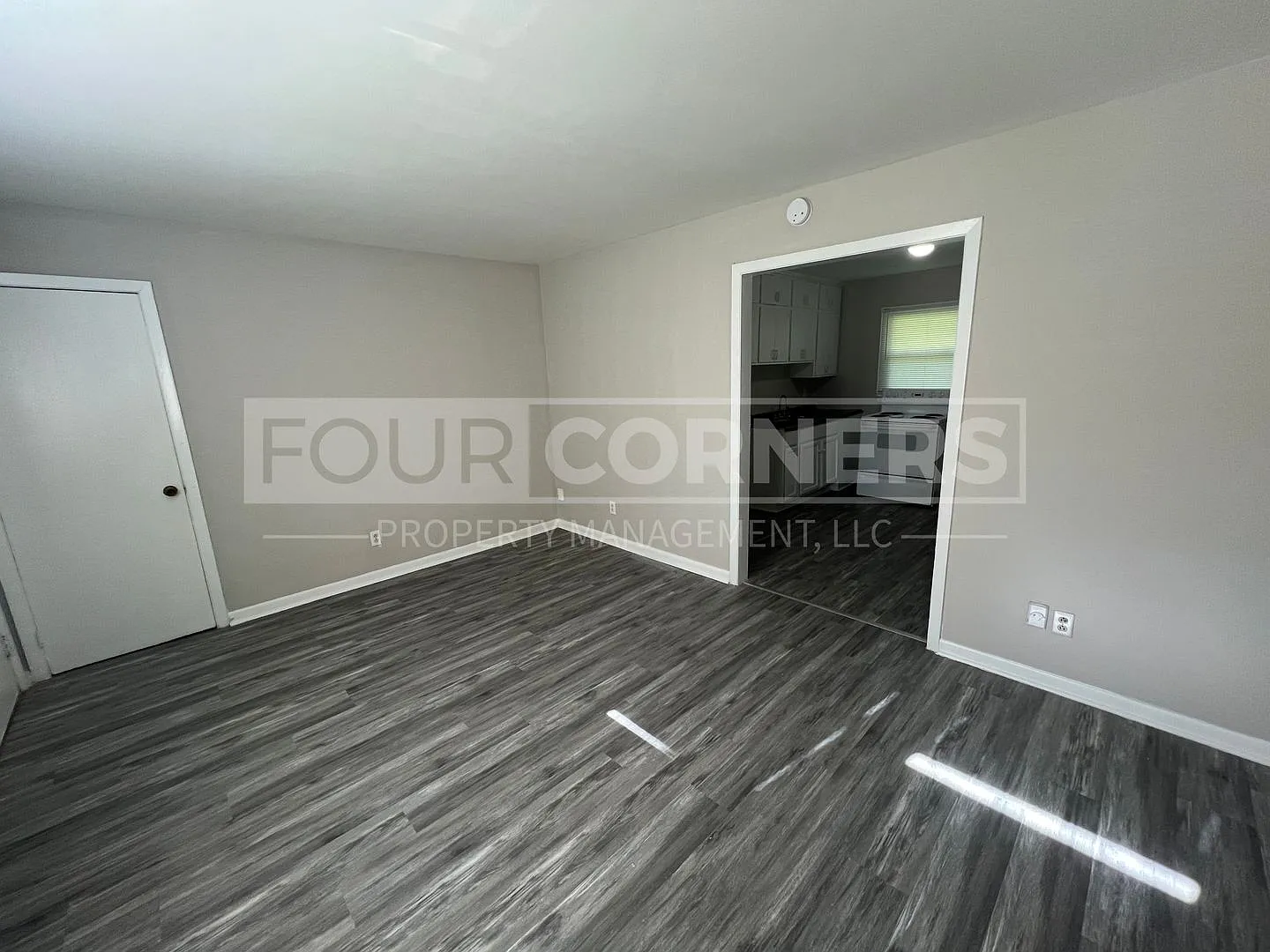 2316 Kersey Street — Photo 2